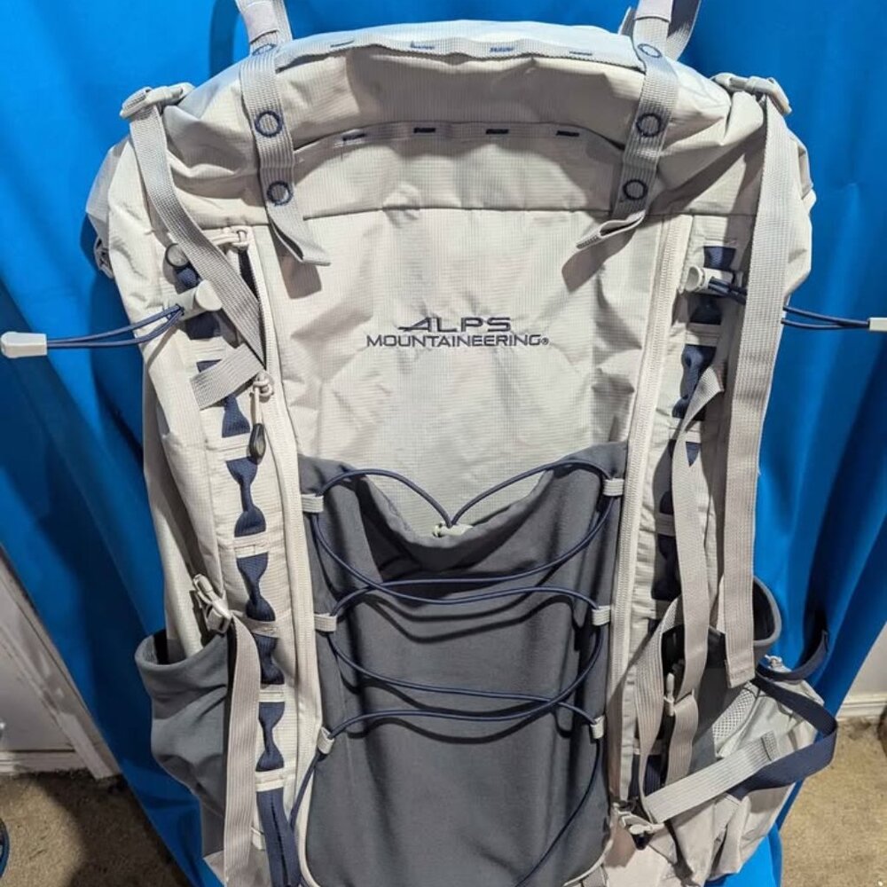 75 Liter Alps Mountaineering Backpack